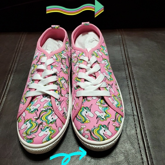 fabkids Other - 🦋3/$15💰👟 Sneakers 👟 💥Final Price💥